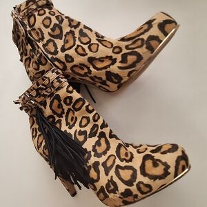 Sam Edelman Keegan Tassel Leopard Booties